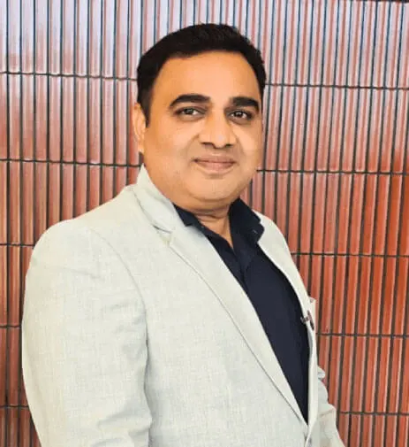 Ravindra Kavthekar, Founder of Vishwaroop Numero Vastu